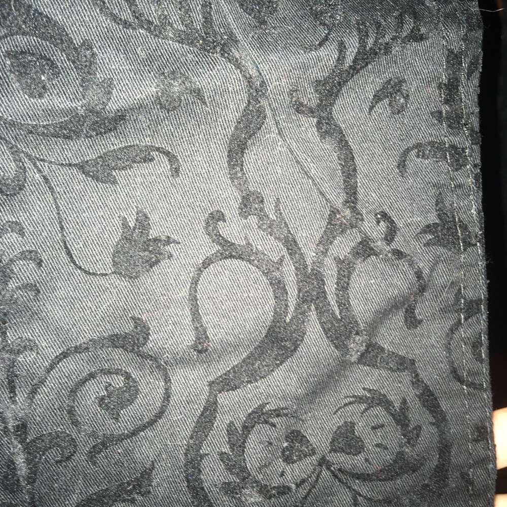 Divided lace detail black skinny jeans